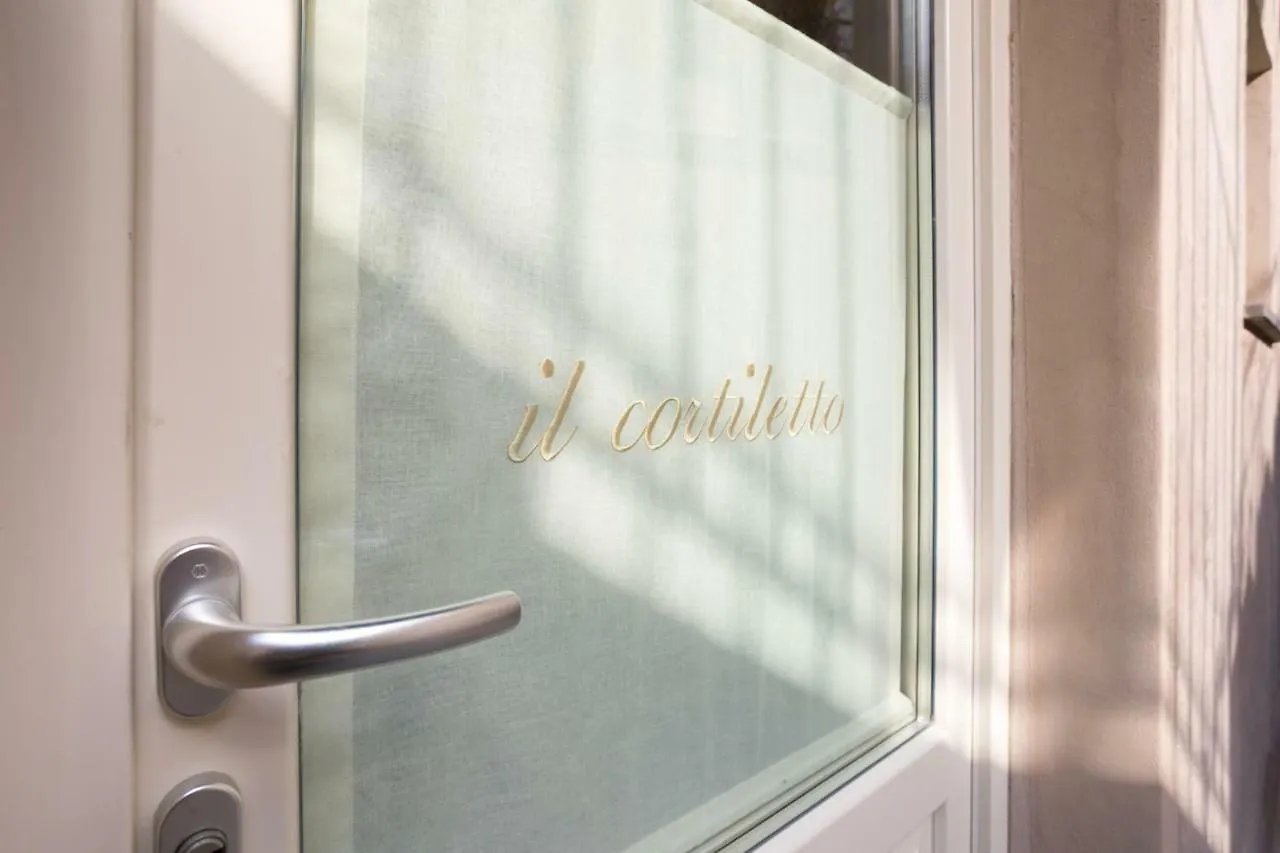 Il Cortiletto Hotel Maison Tresnuraghes 3*,